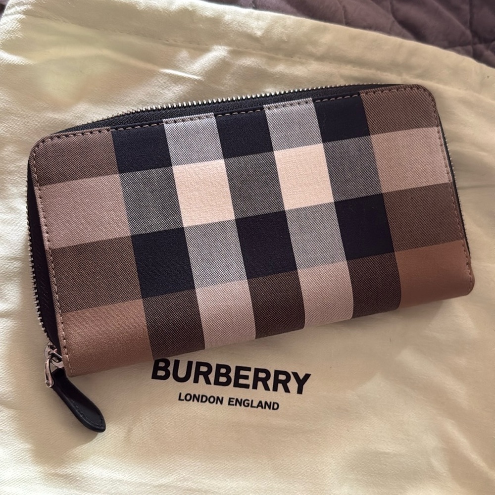 Burberry check wallet